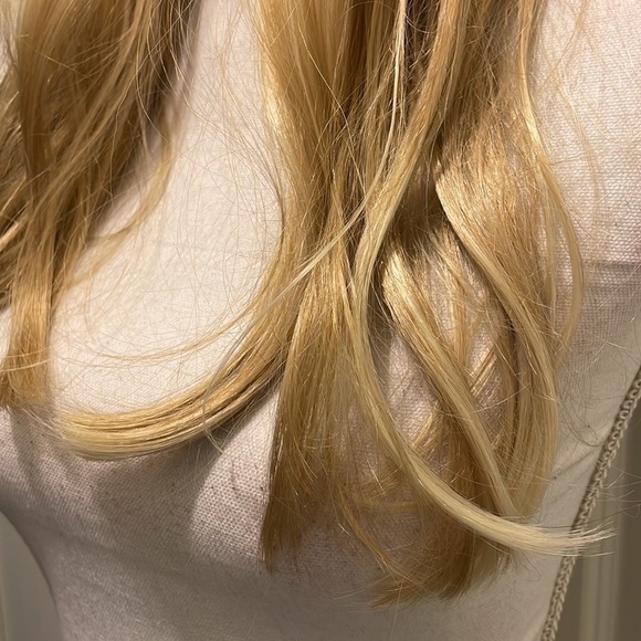 Long Length Blonde Wig with Side Swept Bangs main image 2